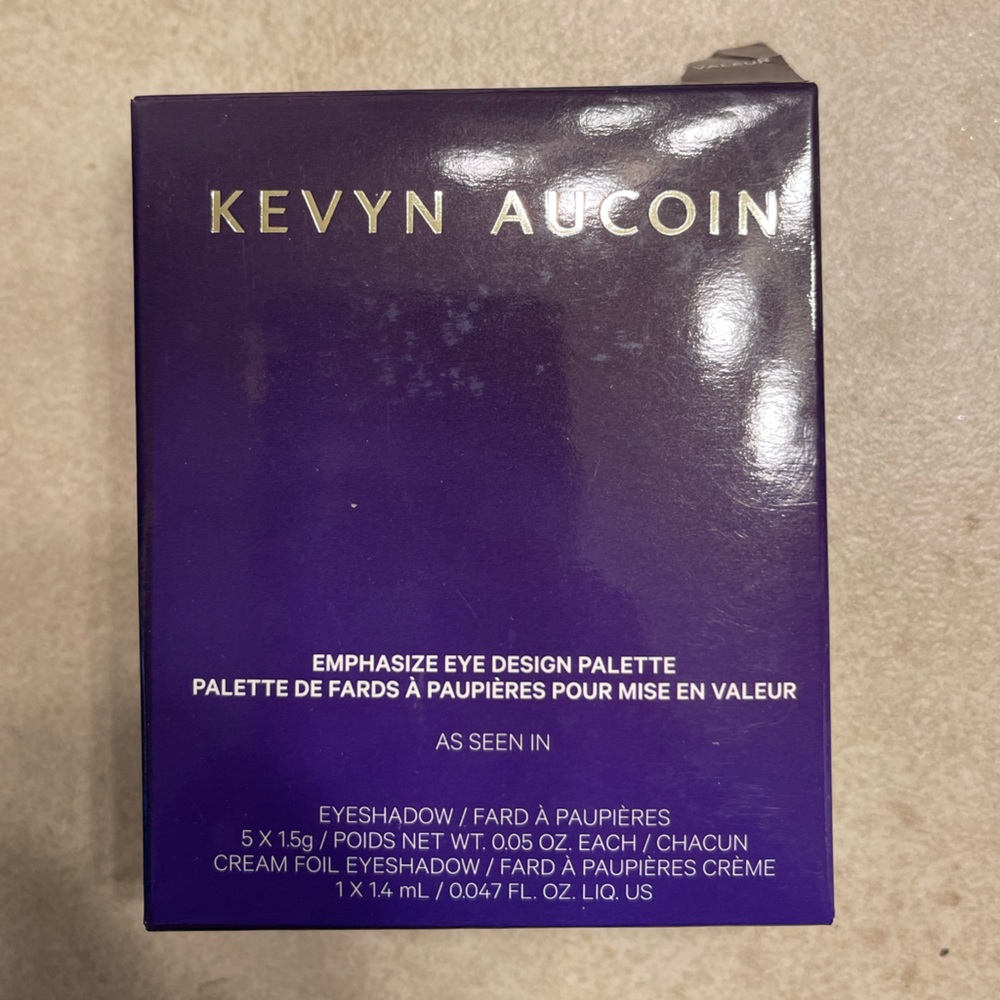 Kevyn Aucoin pallet in- AS SEEN IN